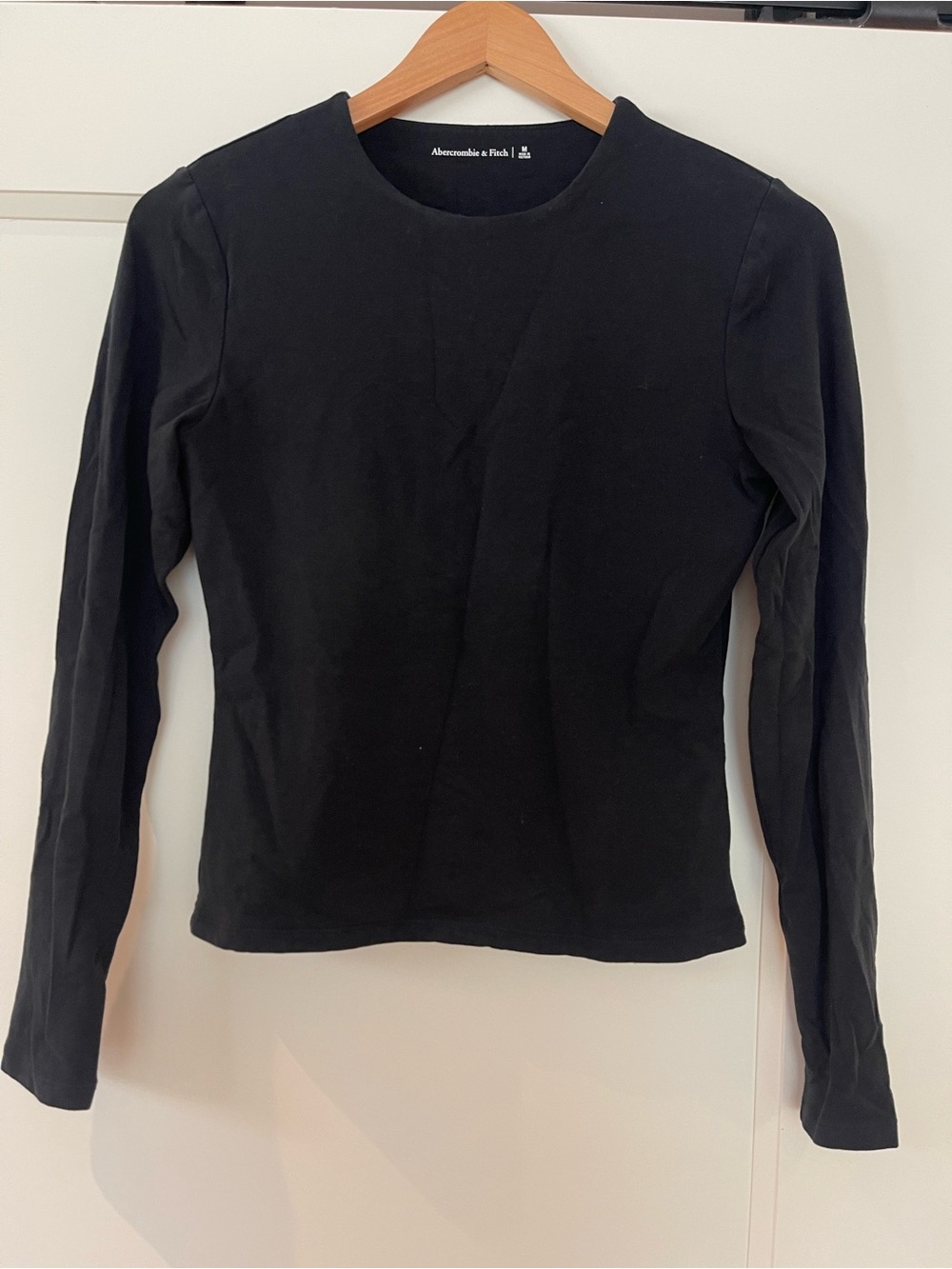 Abercrombie & Fitch Black Long-Sleeve Crew Tee
